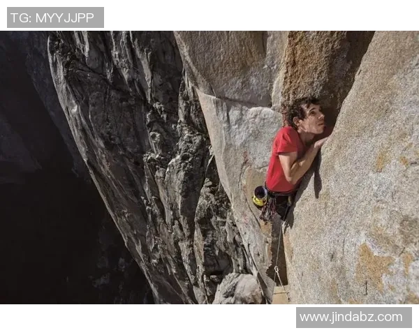 陈娜专访：从初学者到攀岩高手的成长与挑战之路